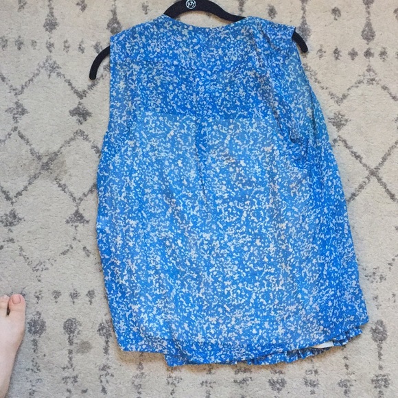 Blue and White DvF blouse - Picture 3 of 3